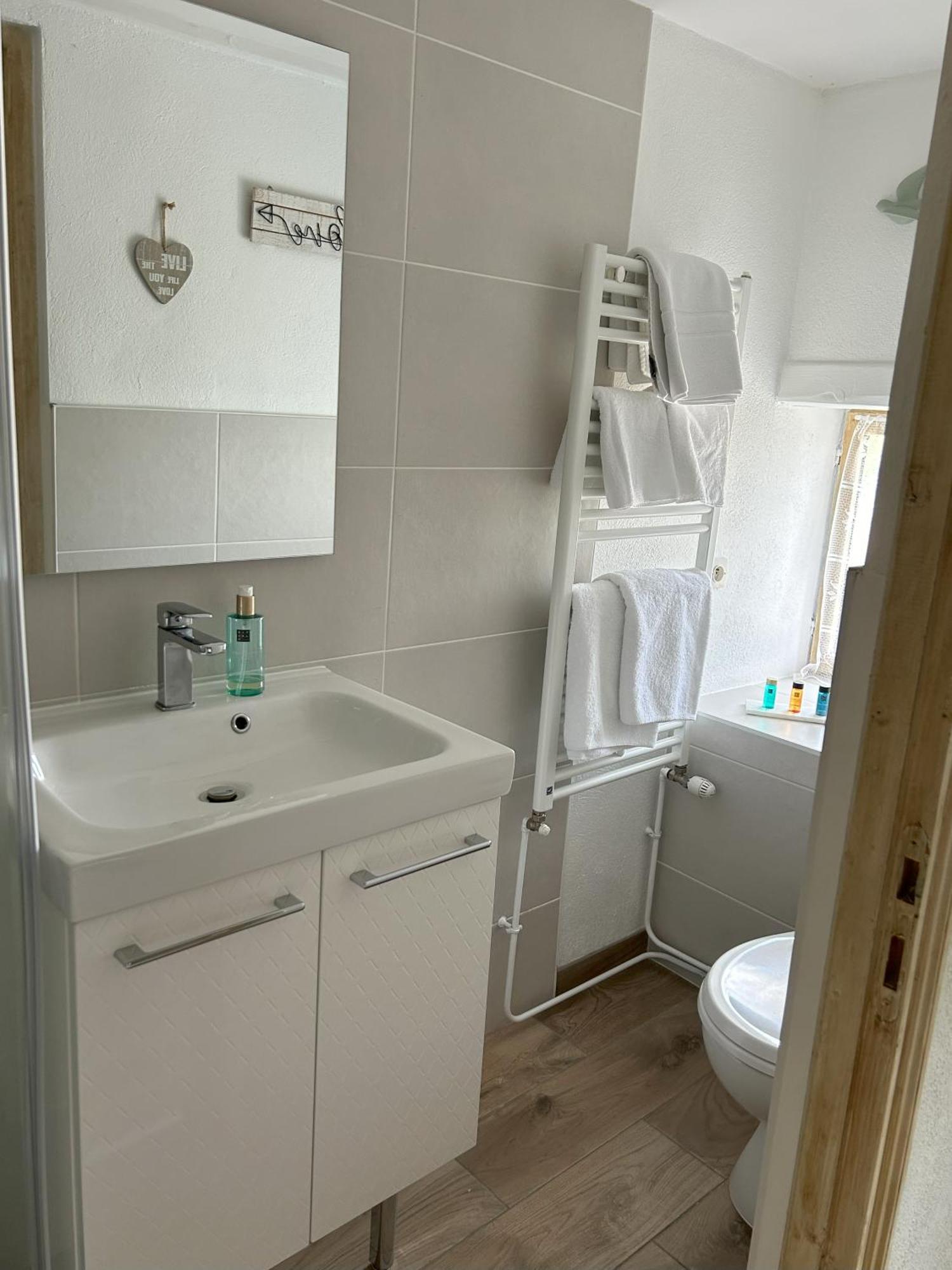 La Marelle Hotel Corberon Kültér fotó